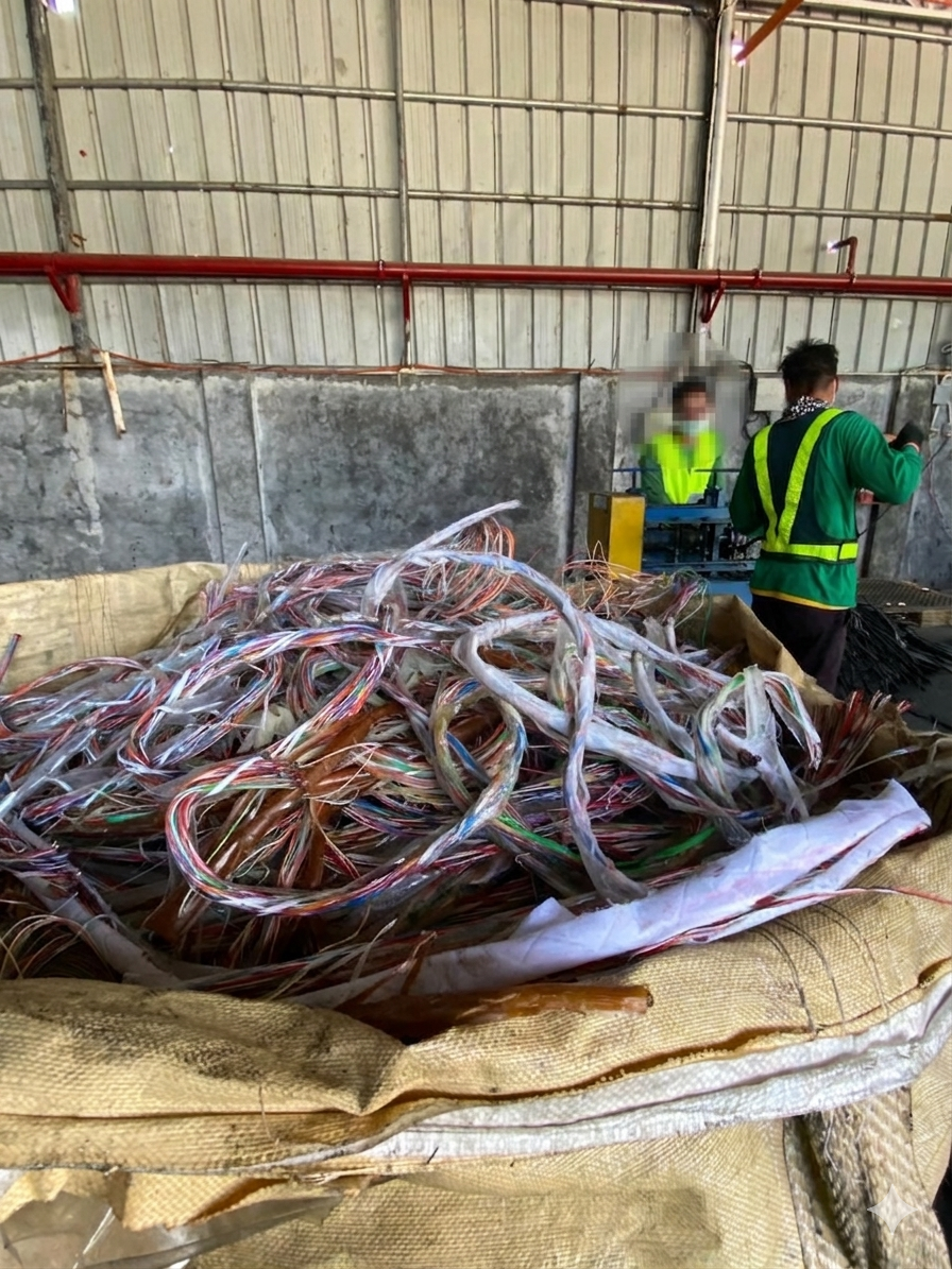 Granule Cable